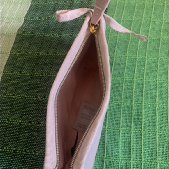 🆕 Burberry Beauty Cosmetic Bag